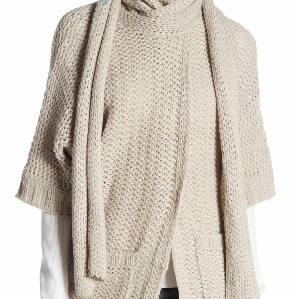 Vertigo neck tie sweater
